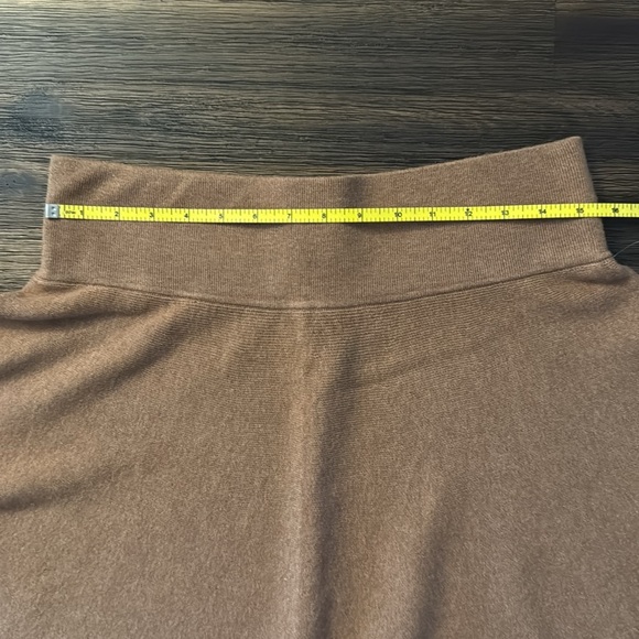 A New Day Brown Mini Sweater Skirt Medium NWT - Picture 7 of 8